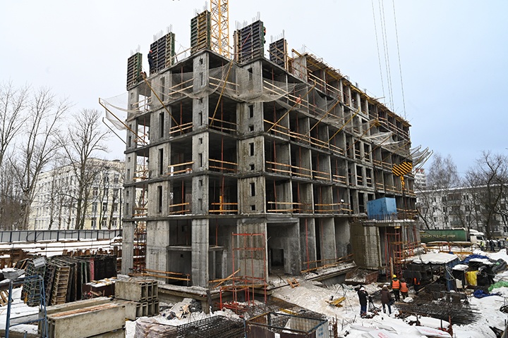 Строительство дома на 119 квартир по реновации началось в Зюзине