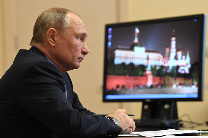 Давосский форум включил в свою программу выступление Владимира Путина