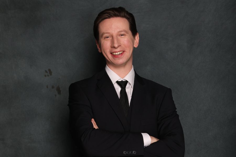 Актер Дмитрий Лысенков