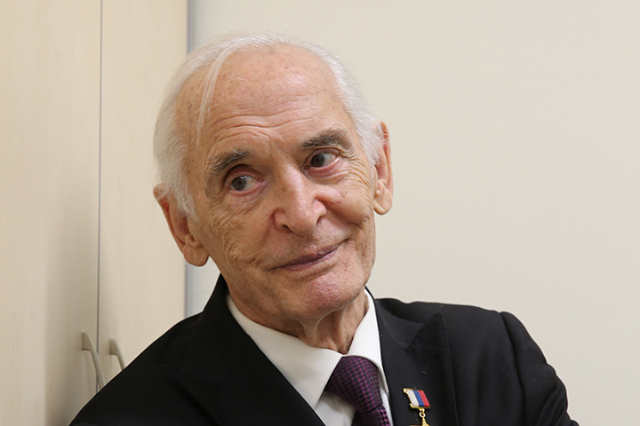 «Характер показал уже в семь лет»: друг Ланового рассказал о его встрече с фашистом