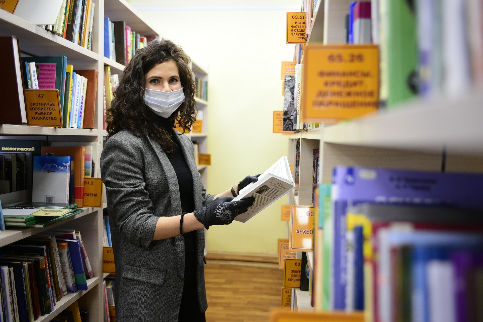 Полки библиотек Москвы пополнились современными книгами для детей и подростков