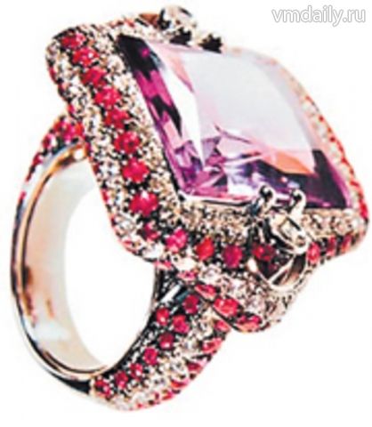 Камень любви, крови и страсти