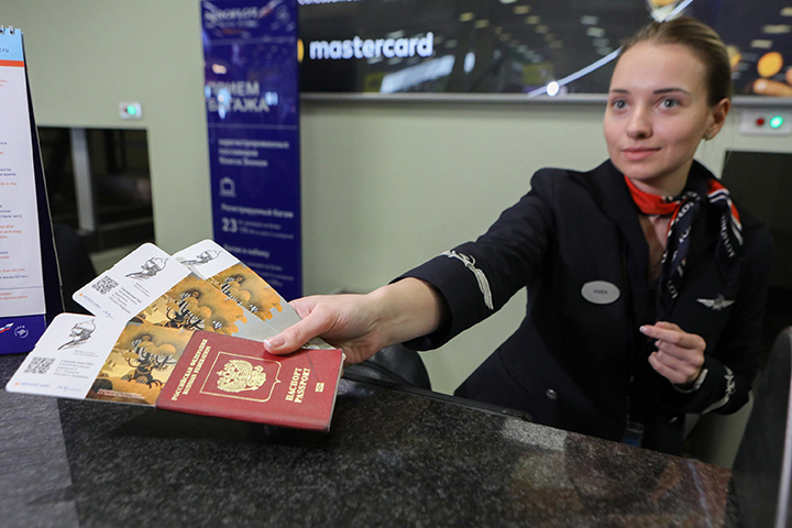 «Четыре тысячи за билет»: куда можно поехать отдыхать на майские праздники