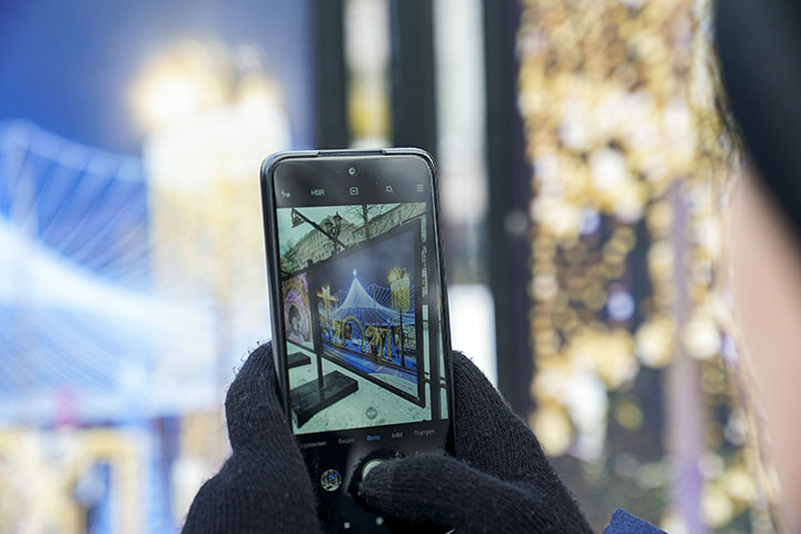 Выставка зимних пейзажей открылась на Северном речном вокзале