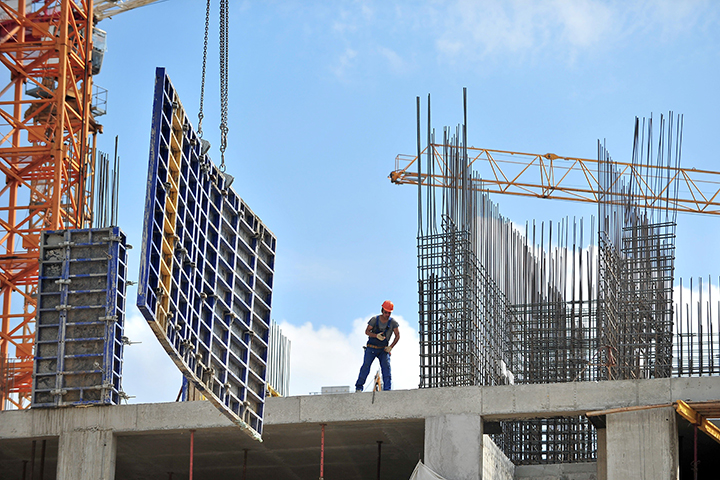 Строительство первой школы началось на территории бывшей промзоны «Октябрьское поле»