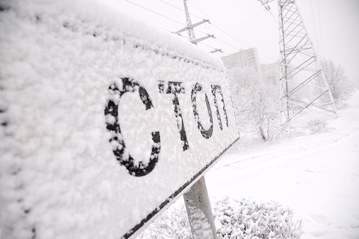 Начавшийся в Москве снегопад продлится больше суток