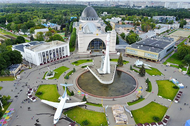 Фотовыставка «Наука — это красиво» открылась на ВДНХ