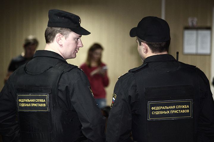 Незаконный запрет? Как обжаловать долги и вернуть право на выезд из страны