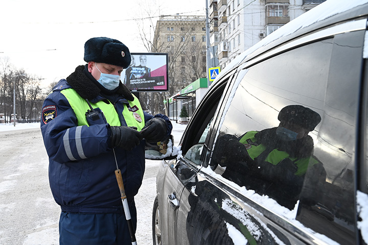 Более четырех тысяч пьяных водителей выявили сотрудники ГИБДД с начала года