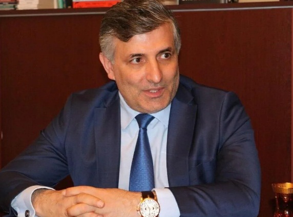 Эльман Пашаев заявил, что Михаил Ефремов не жил с супругой