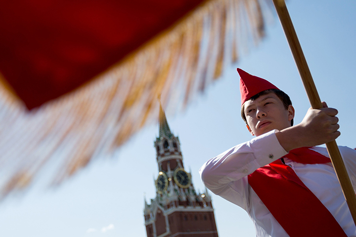 Выставка «Воспоминания о детстве» открылась в Музее современной истории