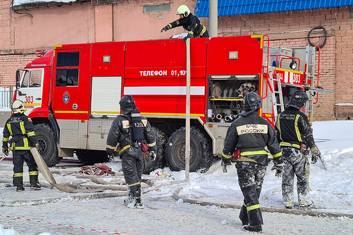 Пожар произошел в девятиэтажке на востоке Москвы
