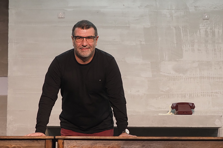 Евгений Гришковец пожалел о своей грубости в адрес Земфиры