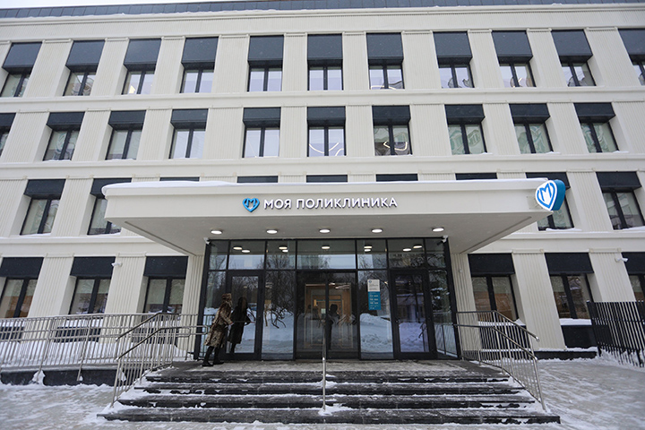 Шесть тысяч единиц новейшего оборудования получат больницы Москвы к 2023 году