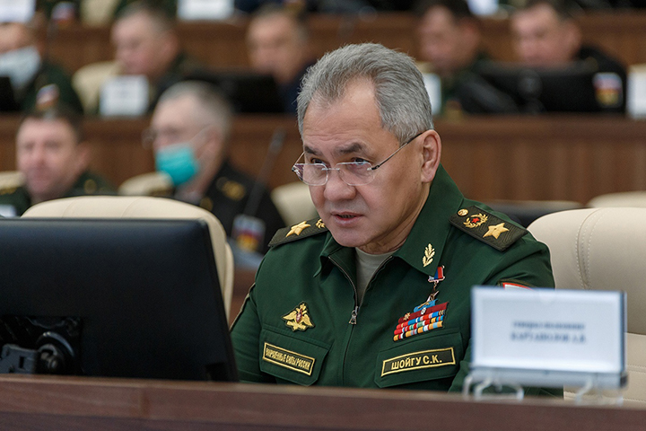 Шойгу призвал построить в Сибири несколько крупных городов