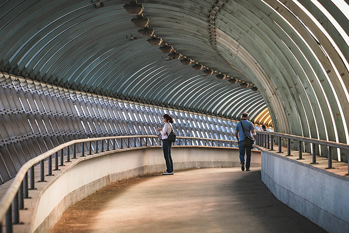 Началось строительство пешеходного перехода через МЦД-2 по 1-му Тушинскому проезду