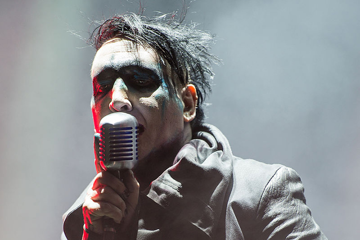 Полиция начала расследование по заявлениям о насилии в адрес Мэрилина Мэнсона 