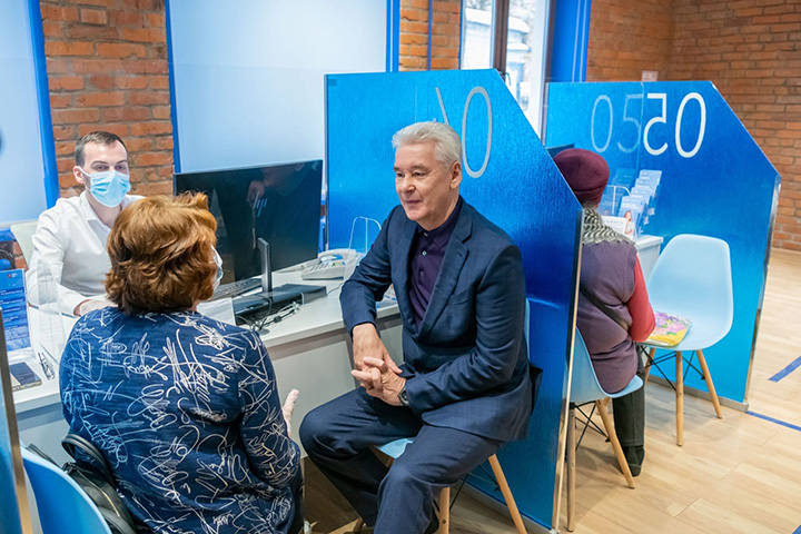 Сергей Собянин открыл центр занятости на Шаболовке