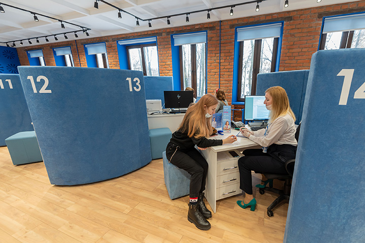 Снижение уровня безработицы ожидается в России в 2021 году