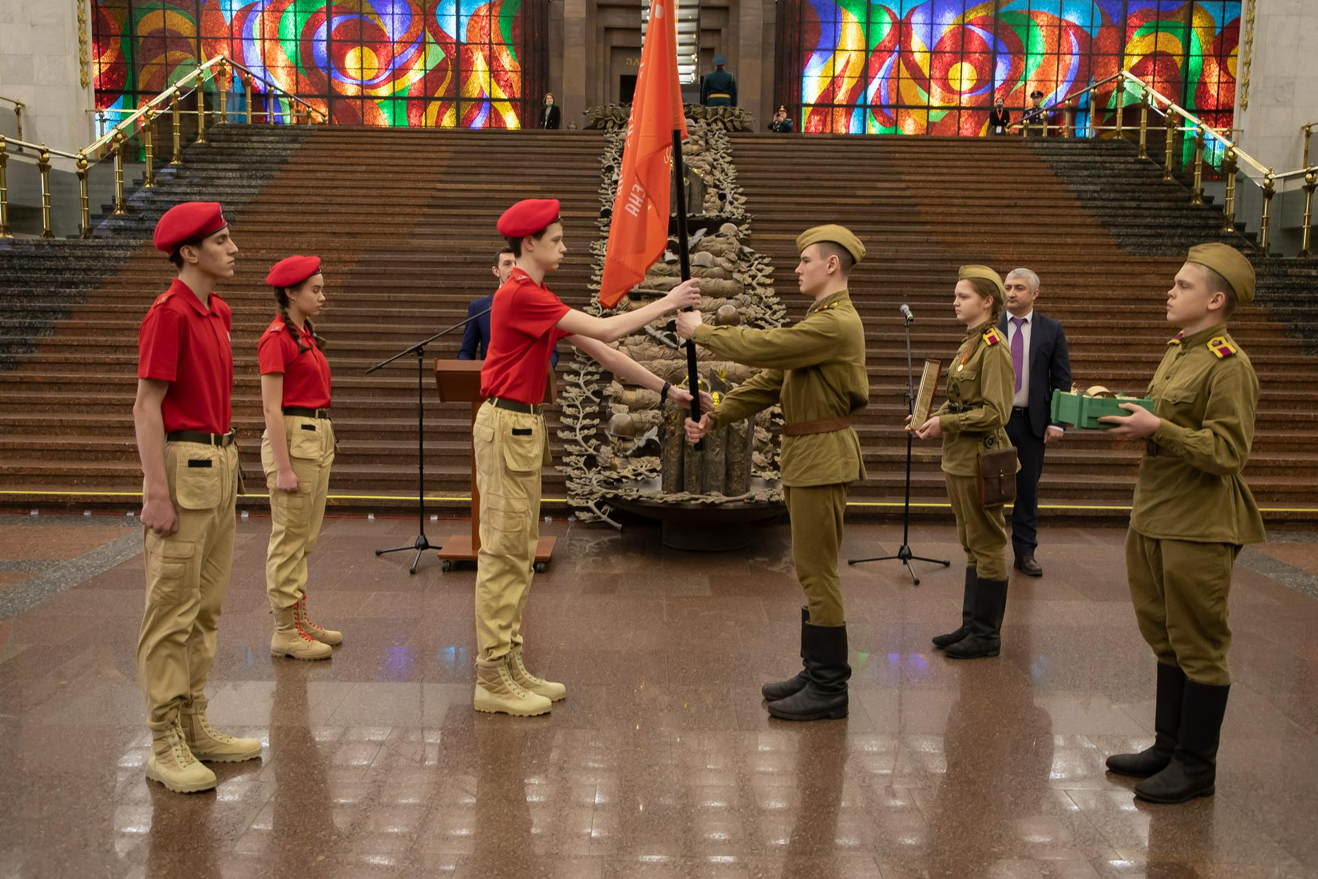 Патриотическая эстафета стартовала в Музее Победы