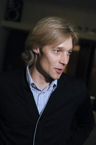 Продюсер Максим Королев перед началом церемонии вручения премии в области киноизобразительного искусства "Белый квадрат".