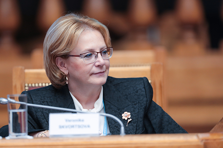 Скворцова заявила об увеличении частоты осложнений у переболевших COVID-19