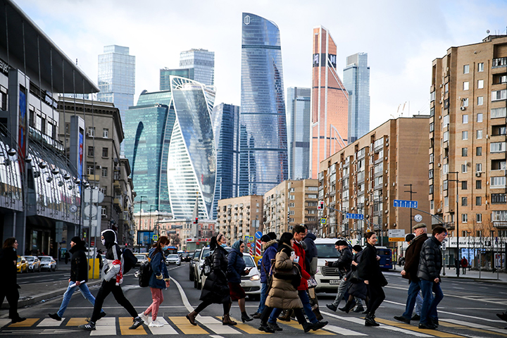 Названы факторы, вызывающие аллергию у жителей мегаполисов
