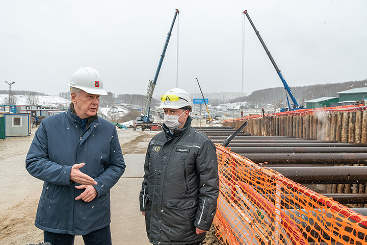 Сергей Собянин осмотрел ход строительства станции метро «Пыхтино»