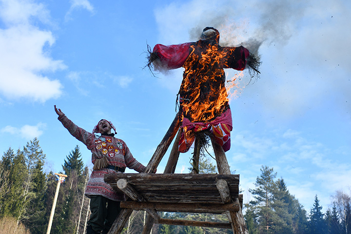 Что можно узнать о своем будущем в масленичную неделю