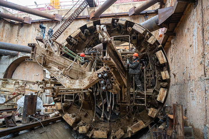 Земляные работы на станции метро «Улица Генерала Тюленева» почти завершены