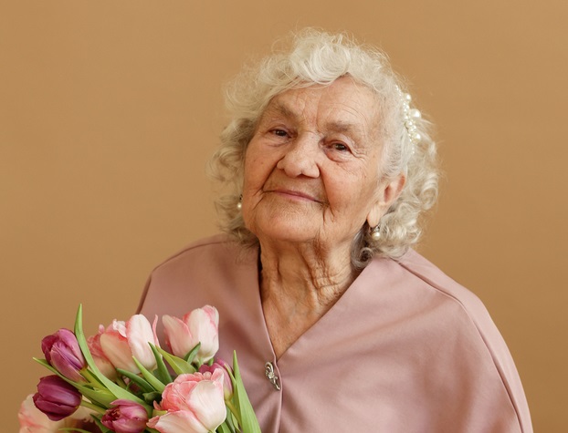 Российская 83-летняя пенсионерка попала на страницы итальянского Vogue