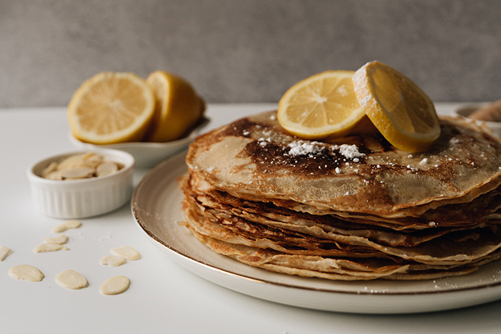 Со специями и по-японски: топ-10 необычных рецептов блинов на масленицу