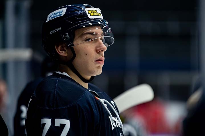 Капитан клуба МХЛ «Динамо» Файзутдинов умер в реанимации после травмирования шайбой