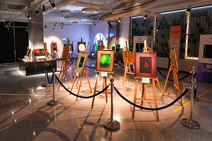 Технопарк «Наукоград» пригласил москвичей на выставку «Призма времени»