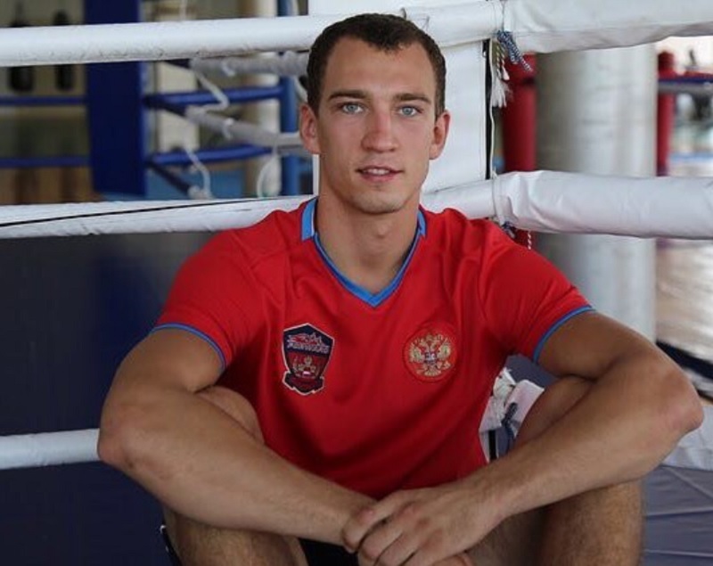 Россиянин Павел Силягин завоевал пояс WBC Silver во втором среднем весе