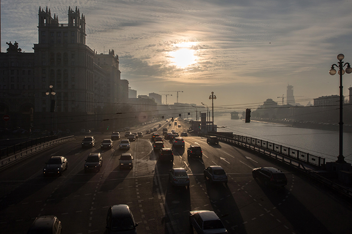 В «Мосэкомониторинге» прокомментировали повышение концентрации загрязняющих веществ в воздухе