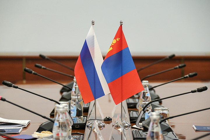 Зачем Путин ездил в Монголию, как прошли переговоры и что связывает страны