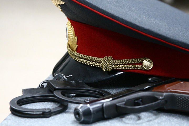 Отбивалась битой: москвич напал с ножом на продавщицу