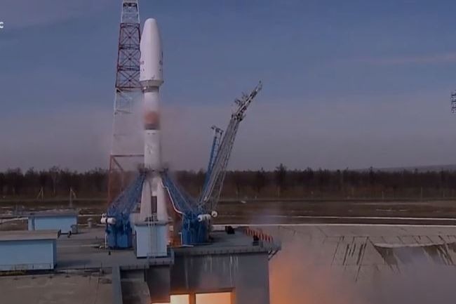 Корабль «Союз-2» стартовал с космодрома Восточный с британскими спутниками