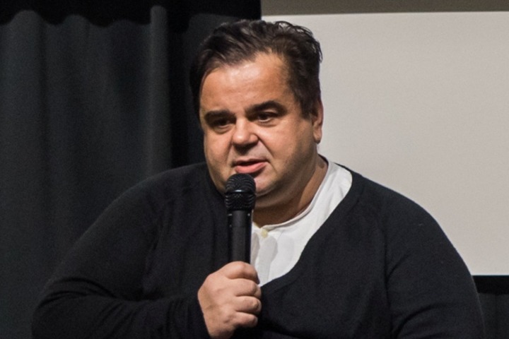 «Дико меня ревновала»: Сергей Рост рассказал о расставании с молодой женой