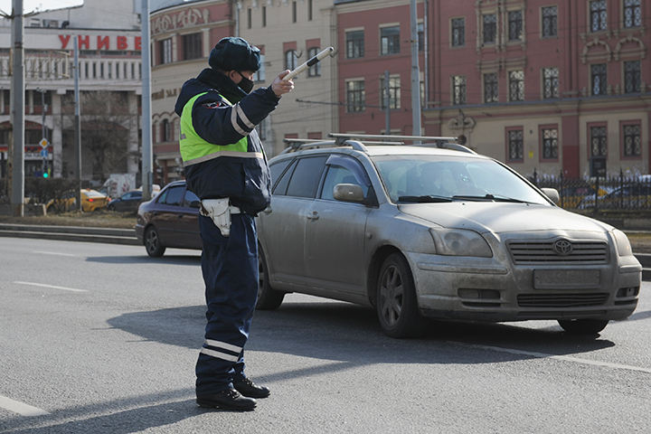 Москвича повторно осудили за нетрезвую езду 