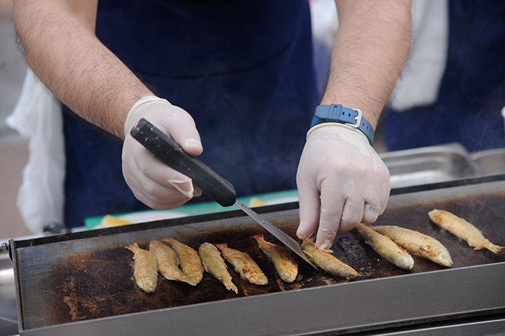 Роспотребнадзор предупредил об опасности неправильной обработки рыбы