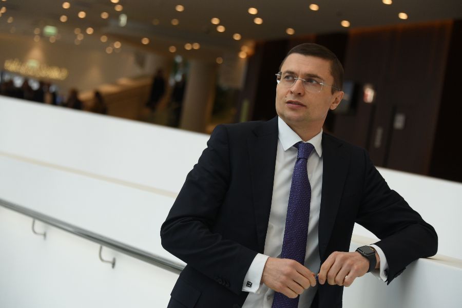 Руководитель Департамента строительства Москвы Рафик Загрутдинов во время посещения одного из городских мероприятий в концертном зале «Зарядье».