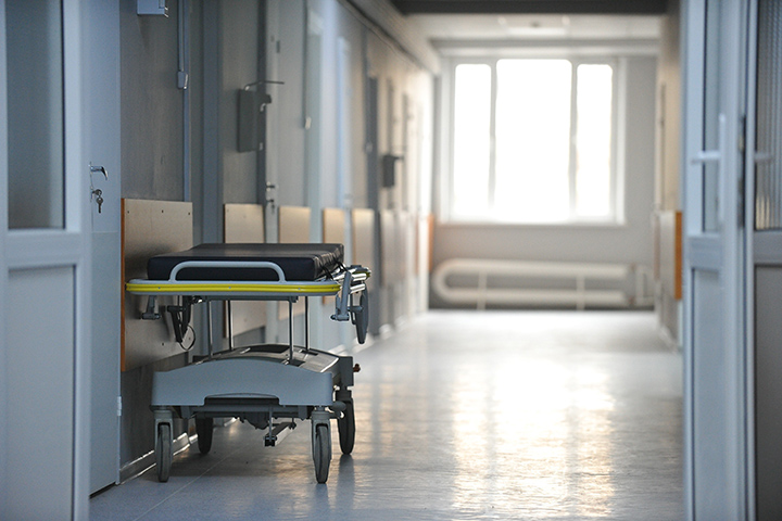 Уволен главный врач столичной больницы, где избивали пациентку