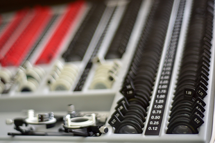 Врач рассказал о первых симптомах рака у детей