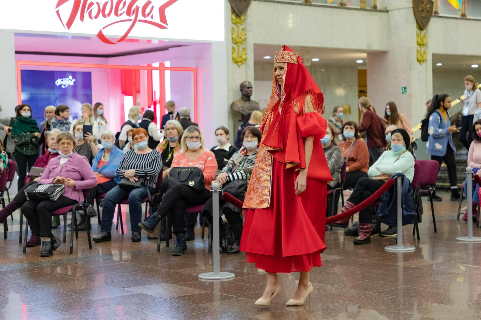 Более 2,5 тысячи человек посетили Музей Победы 8 марта