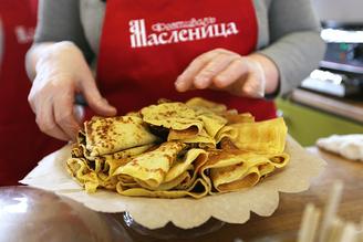 Более 165 тысяч блинов испекли на масленичных гуляньях в Подмосковье