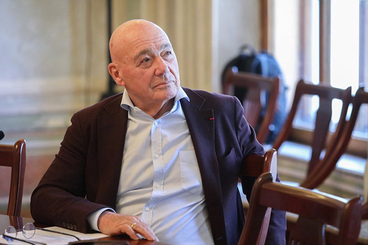 «В России он лишь кормится»: Киселев жестко высказался о Познере