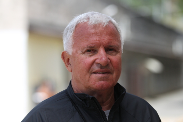 Скончался заслуженный тренер России по легкой атлетике Евгений Загорулько