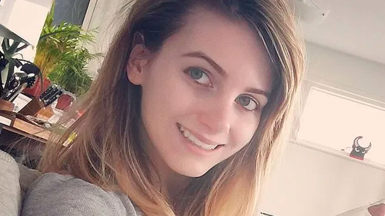 Умерла 29-летняя звезда сериала «Доктор Кто»